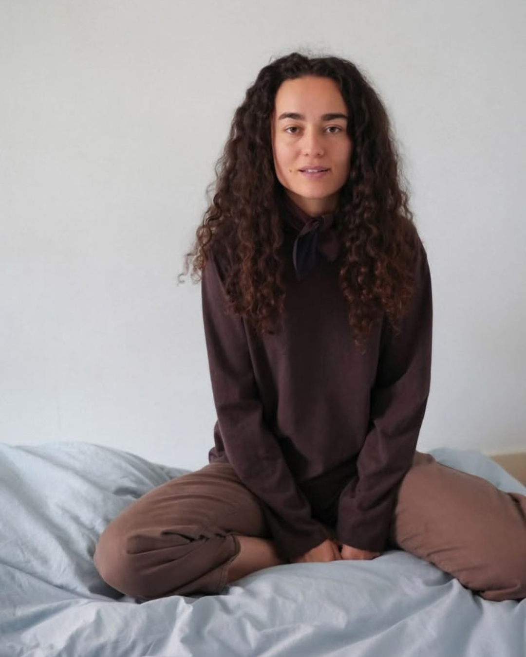 The Long Sleeve T-Shirt in Chocolate - NEW